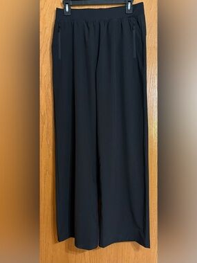 NWT Wide-Leg Black Athletic Pants